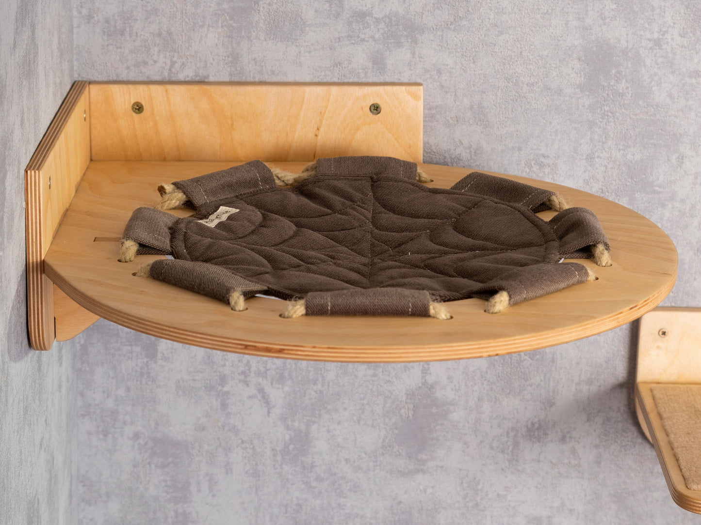 cat hammock, donut cat bed, elevated cat bed