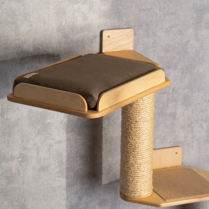 Luxurious Cat Tree, Cat Bed with Integrated Shelves - A Comfy Spot for Rest and Play