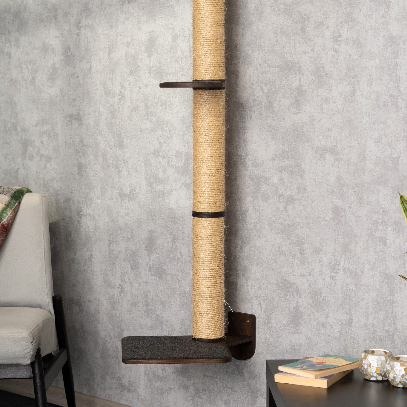 Modern Cat Scratching Post with Stylish Cat Shelves - Perfect for Play and Perching