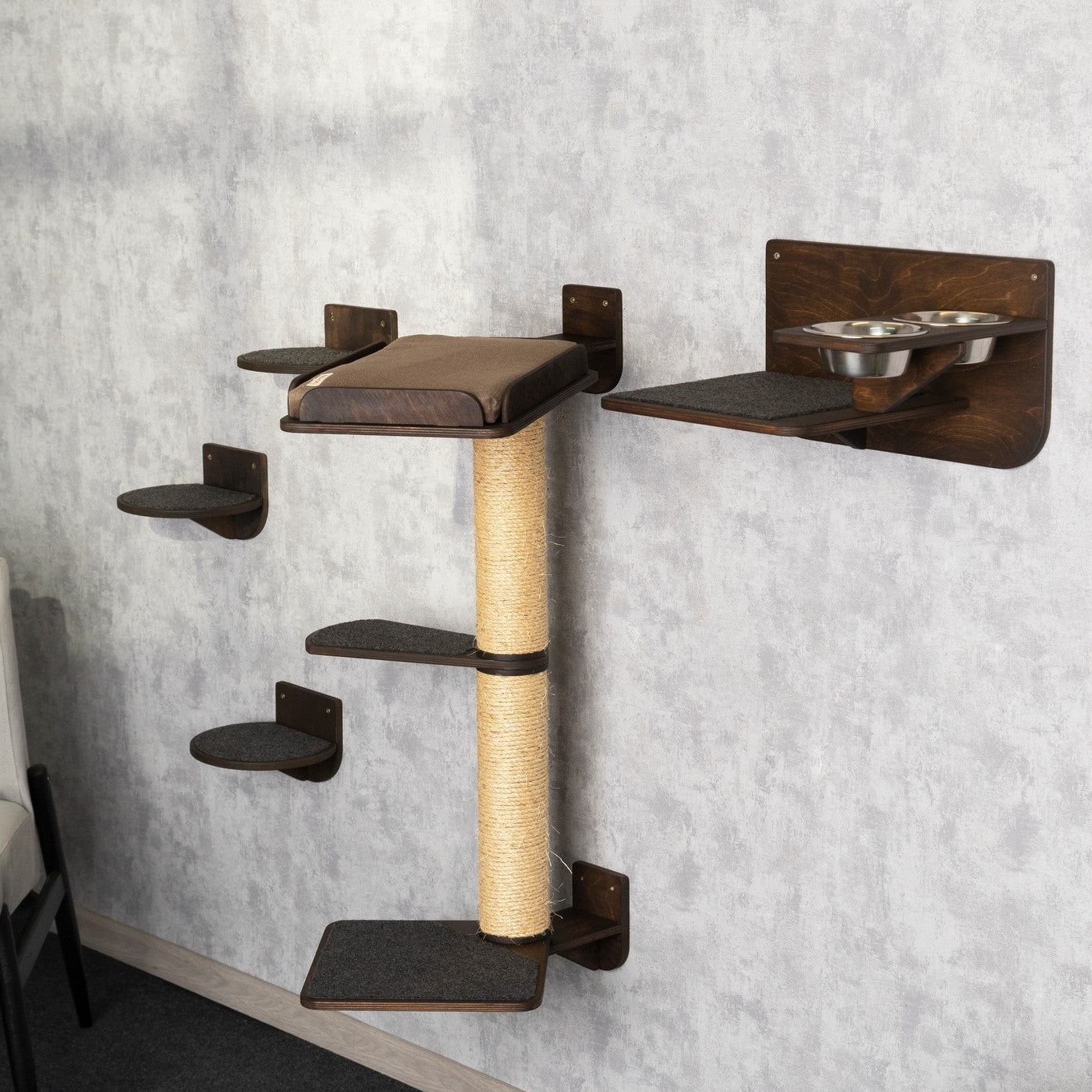 Space-Saving Cat Tree, Cat Feeder, Cat Steps with Built-In Cat Shelves - Ideal for Busy Felines