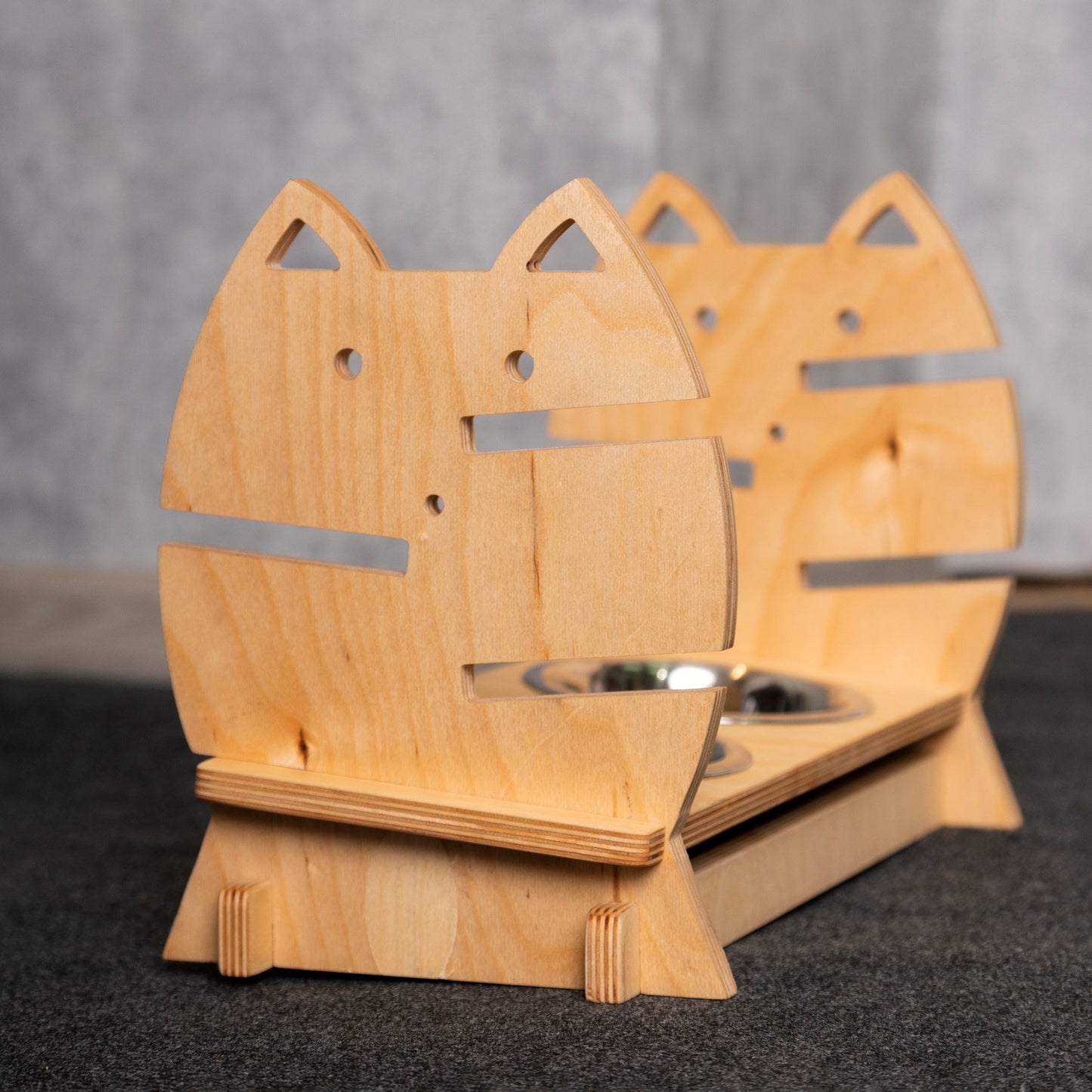 Elevated Cat Feeding Station: Eco-friendly Plywood Cat Feeder for Style and Functionality