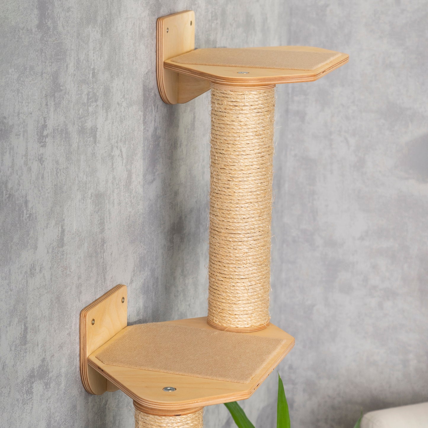 Stylish and Durable Cat Scratching Post - Perfect for Keeping your Feline Friend Happy and Healthy