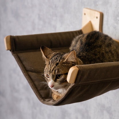 Luxurious Cat Hammock & Scratching Post: Spoil Your Feline Friend with Style