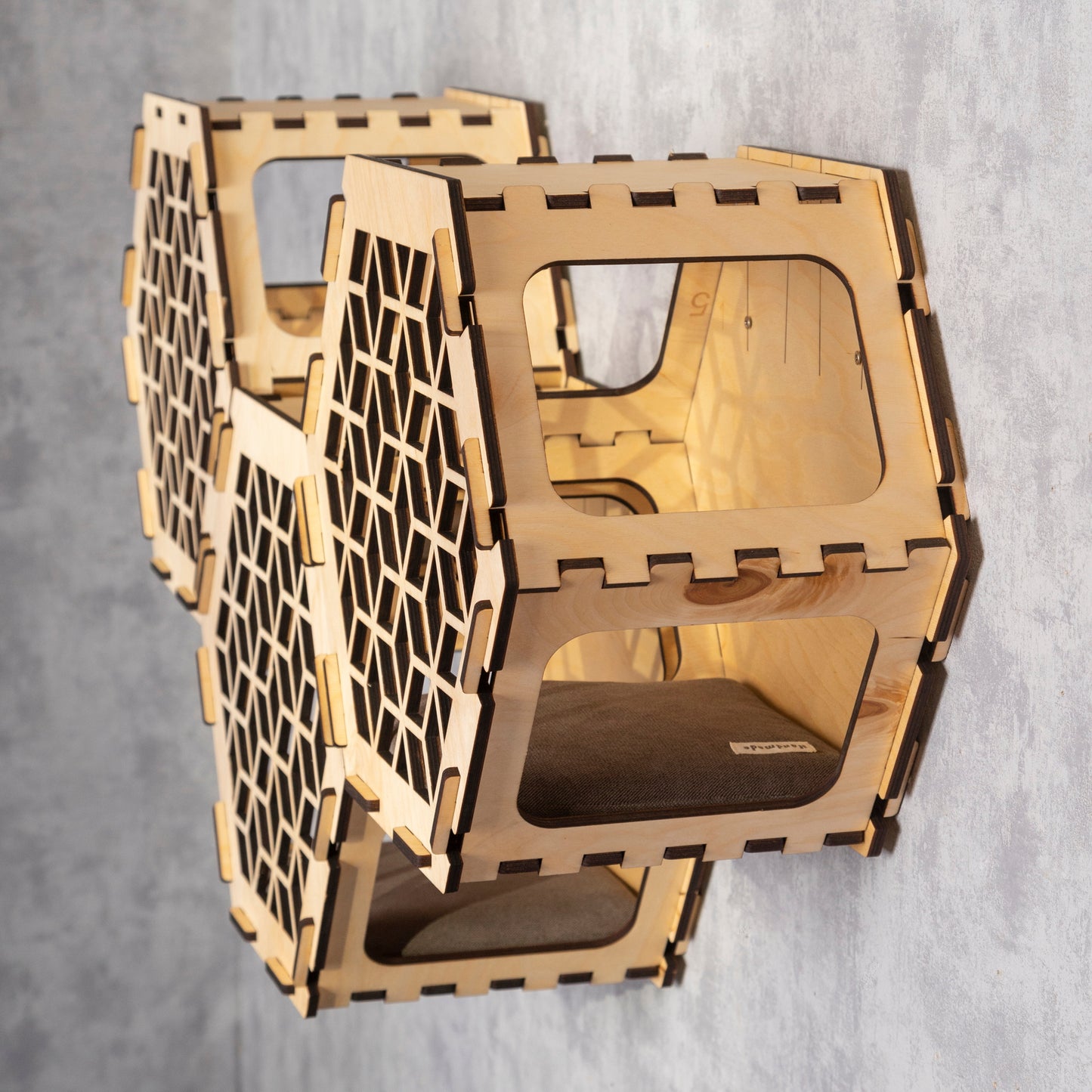 Handcrafted Cat Wall House - Stylish and Space-Saving Furniture for Cats