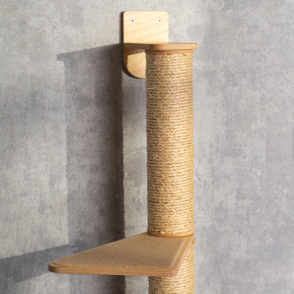 Stylish Cat Tree with Adjustable Shelves - Perfect for Playtime and Relaxation